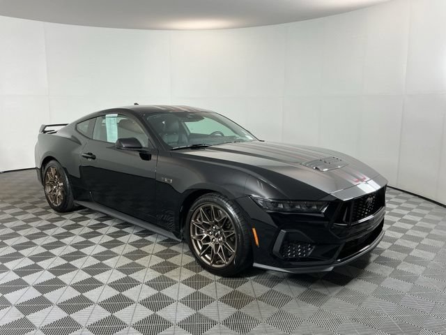 Certified 2026 Ford Mustang GT Premium w/ GT Performance Package RWD image 3