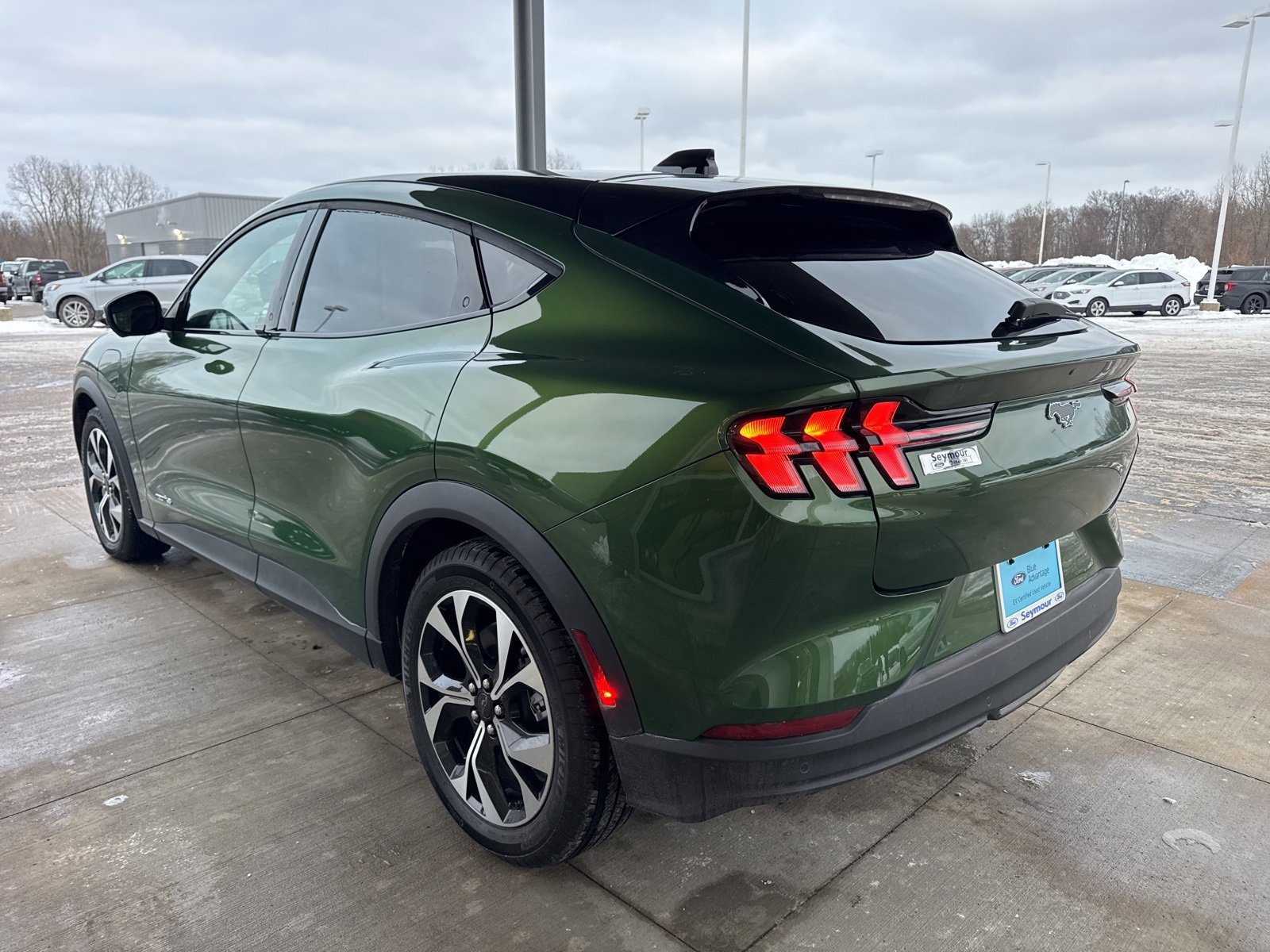 Certified 2025 Ford Mustang Mach-E Select w/ Comfort Package Lite image 6