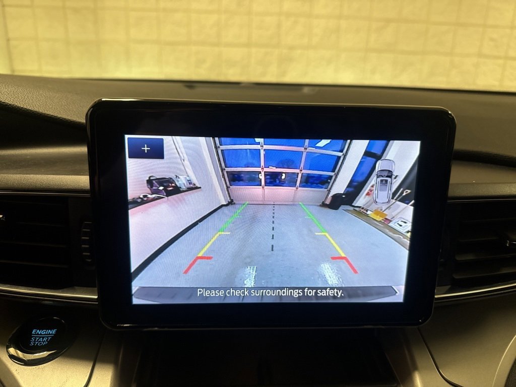 Certified 2022 Ford Explorer XLT w/ Equipment Group 202A image 29