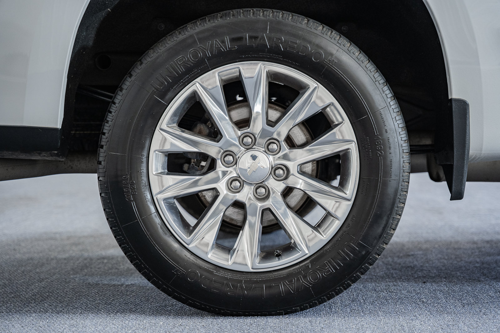Used 2020 Chevrolet Silverado 1500 LTZ w/ LTZ Premium Package AWD/4WD image 21
