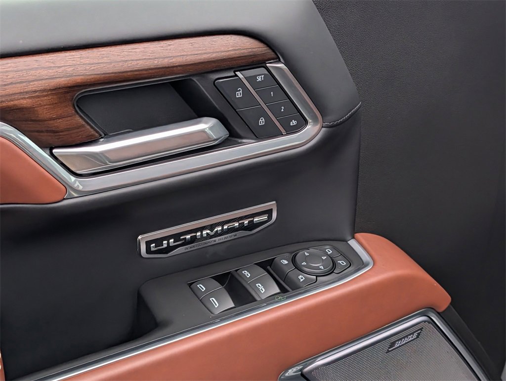 Used 2025 GMC Sierra 1500 Denali Ultimate image 17