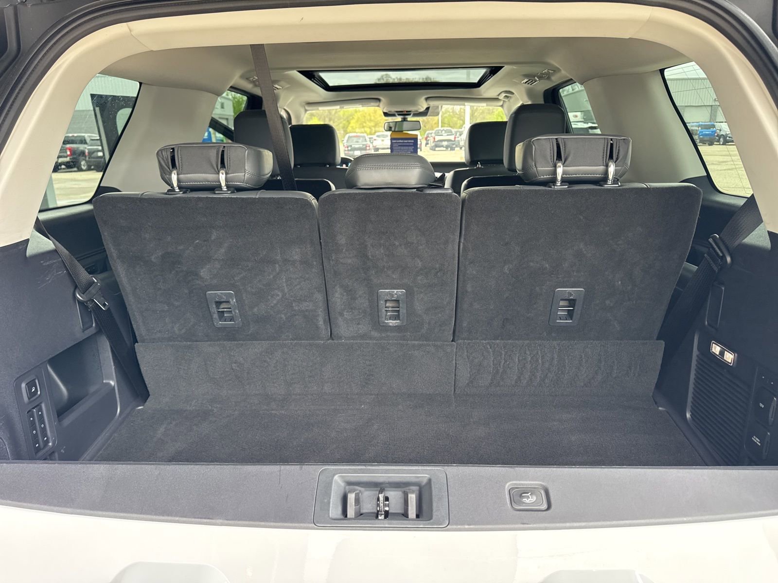 Certified 2025 Ford Expedition Active AWD/4WD image 45