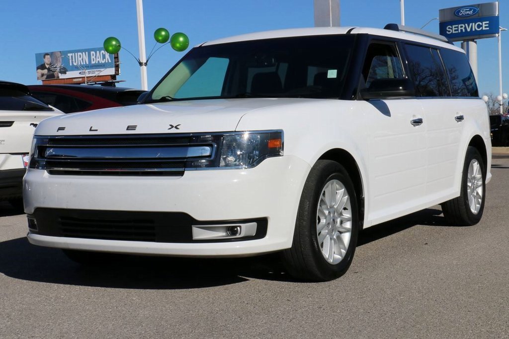 Certified 2018 Ford Flex SEL w/ Class III Trailer Tow Package