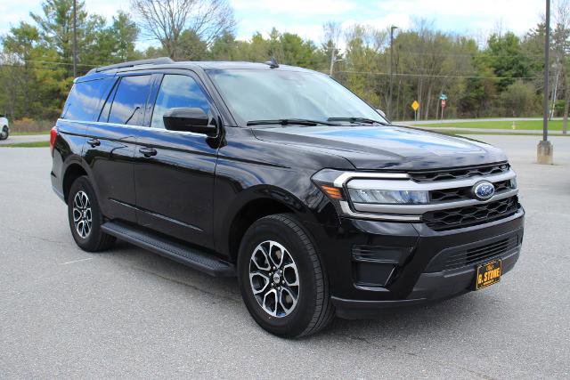 Certified 2024 Ford Expedition XLT AWD/4WD image 3