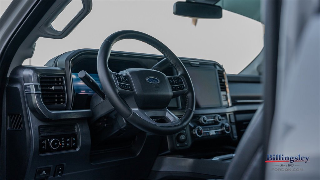 Certified 2025 Ford F250 Lariat w/ Tremor Off-Road Package image 13