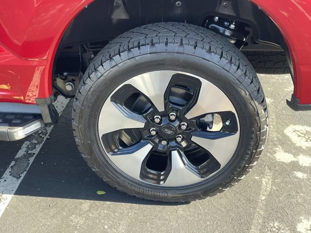 Certified 2022 Ford F150 Lightning Platinum image 39