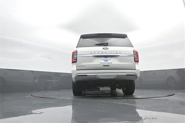 Certified 2024 Ford Expedition Platinum image 33