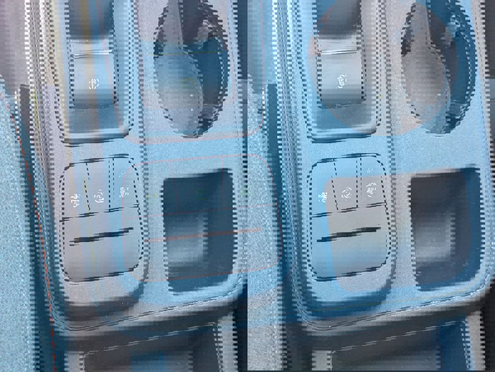 Certified 2022 Ford Maverick XLT image 26