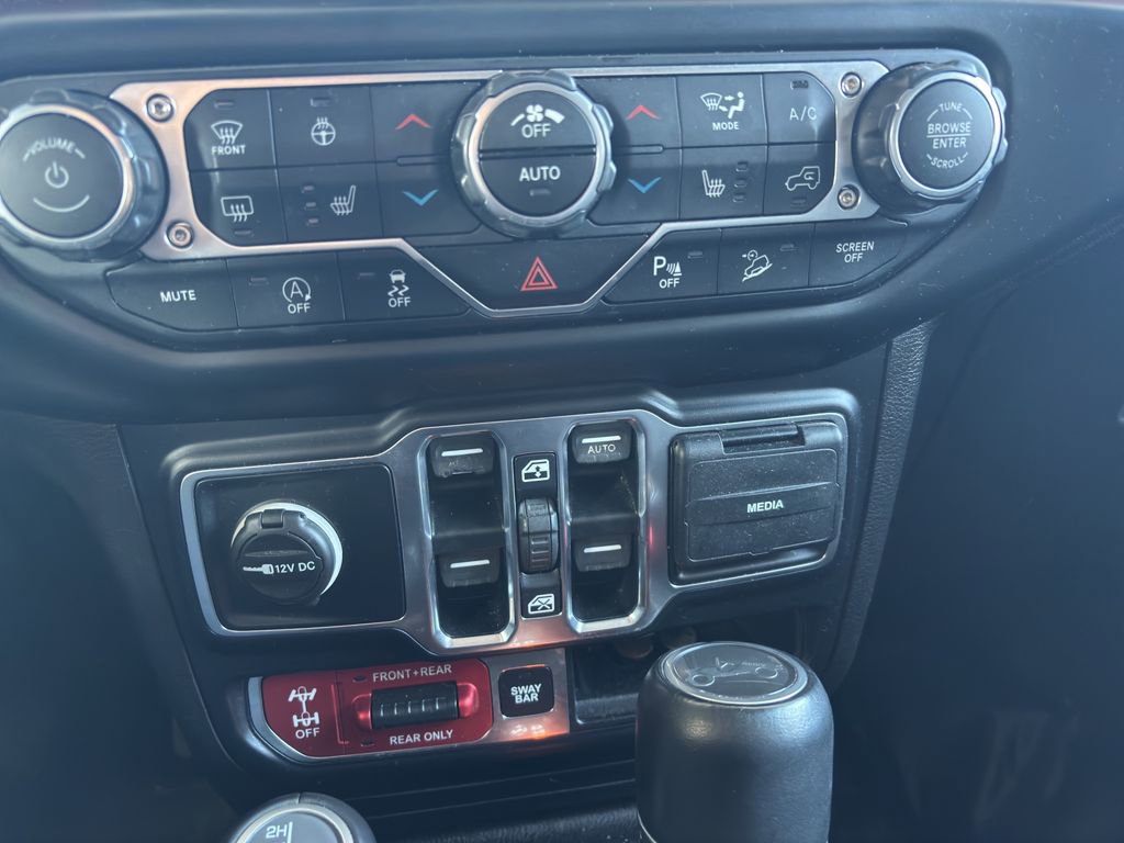 Used 2019 Jeep Wrangler Unlimited Rubicon AWD/4WD image 24