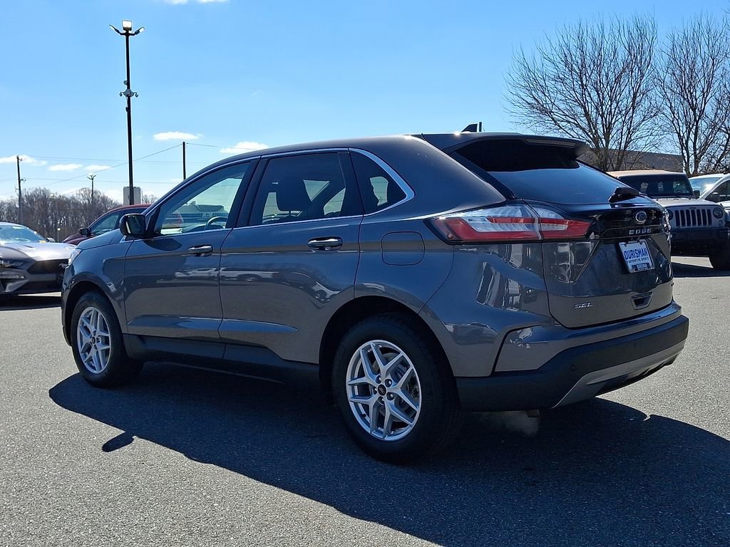Certified 2024 Ford Edge SEL image 4