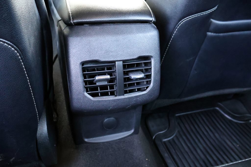 Certified 2020 Ford Fusion SEL FWD image 27