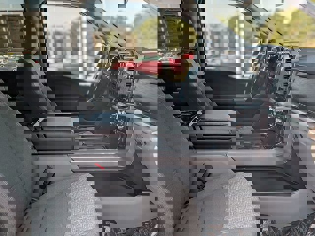 Certified 2022 Ford F150 XLT w/ Equipment Group 302A High image 37