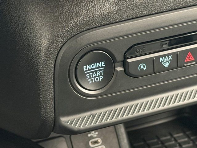 Certified 2025 Ford Bronco Sport Badlands AWD/4WD image 24