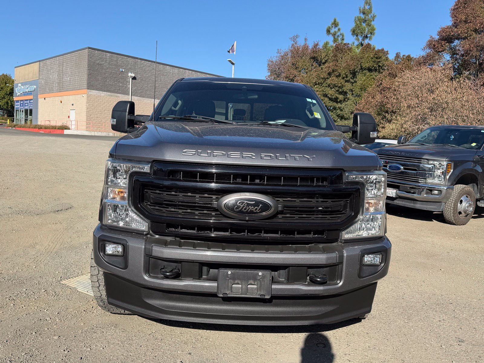 Certified 2022 Ford F350 XLT w/ Black Appearance Package AWD/4WD image 8