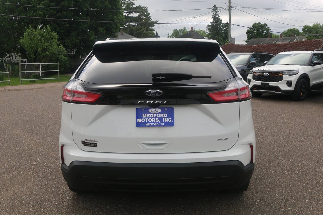 Certified 2023 Ford Edge SEL w/ Sport Appearance Package AWD/4WD image 4