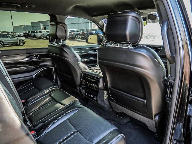 Used 2022 Jeep Wagoneer Series II AWD/4WD image 23