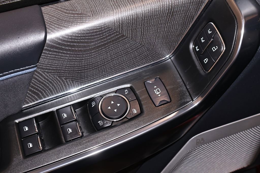 Certified 2025 Ford F450 Platinum AWD/4WD image 12