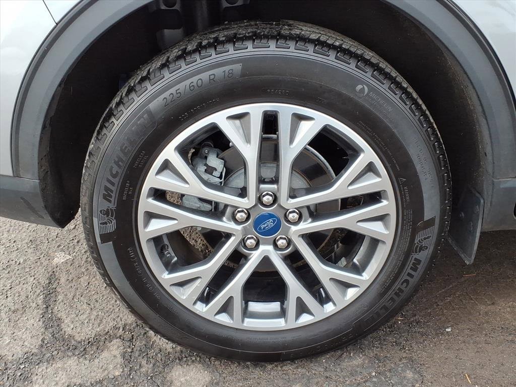 Certified 2022 Ford Escape SEL image 7