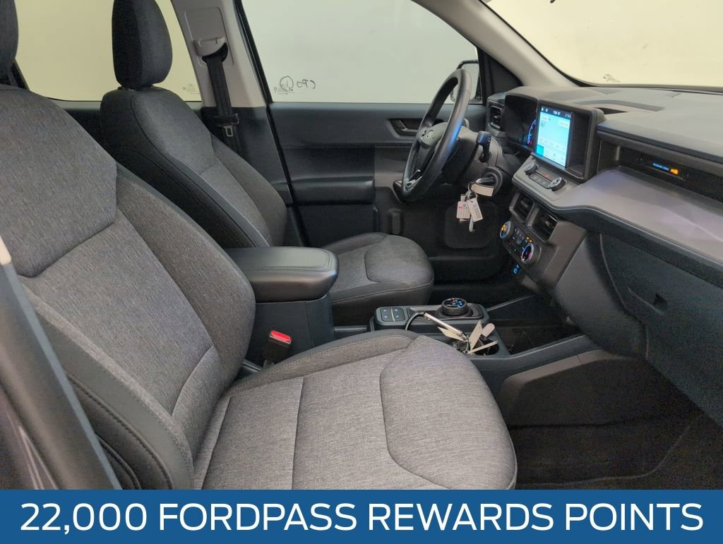 Certified 2024 Ford Maverick XLT w/ XLT Luxury Package image 15