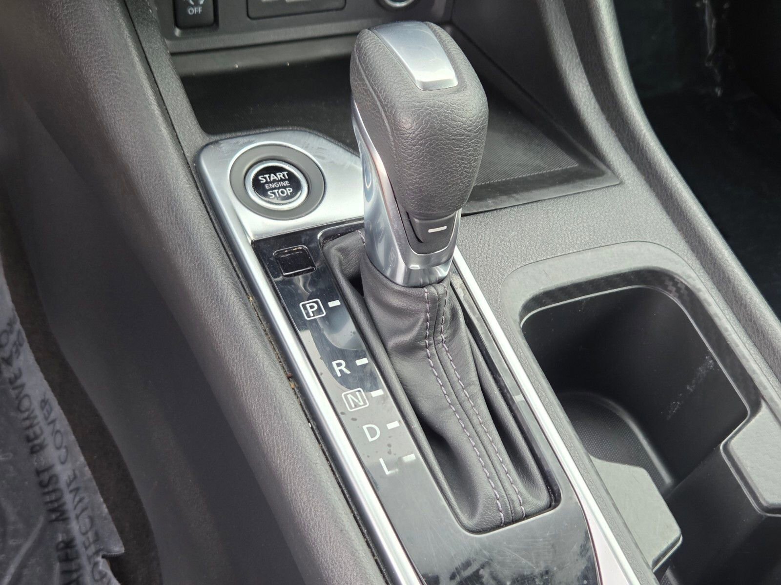 Used 2024 Nissan Sentra SV image 23