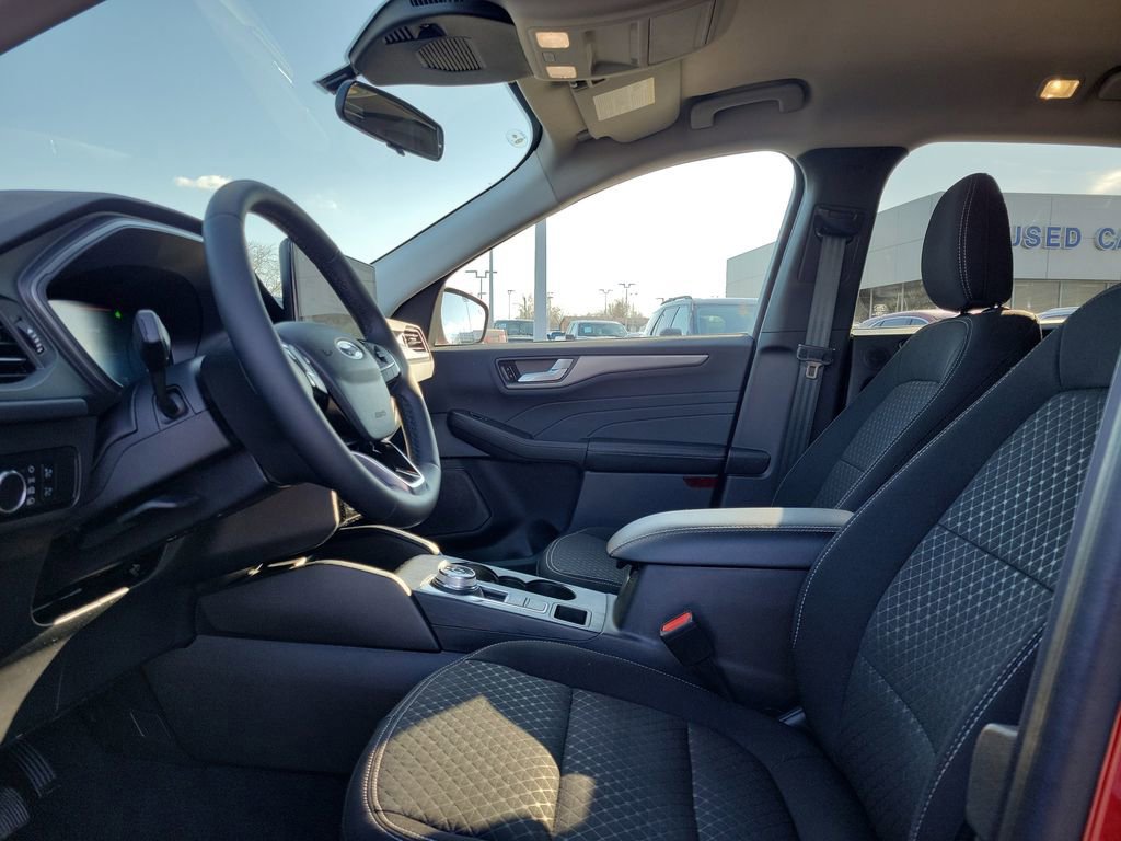 Certified 2023 Ford Escape Active w/ Tech Pack #2 image 16
