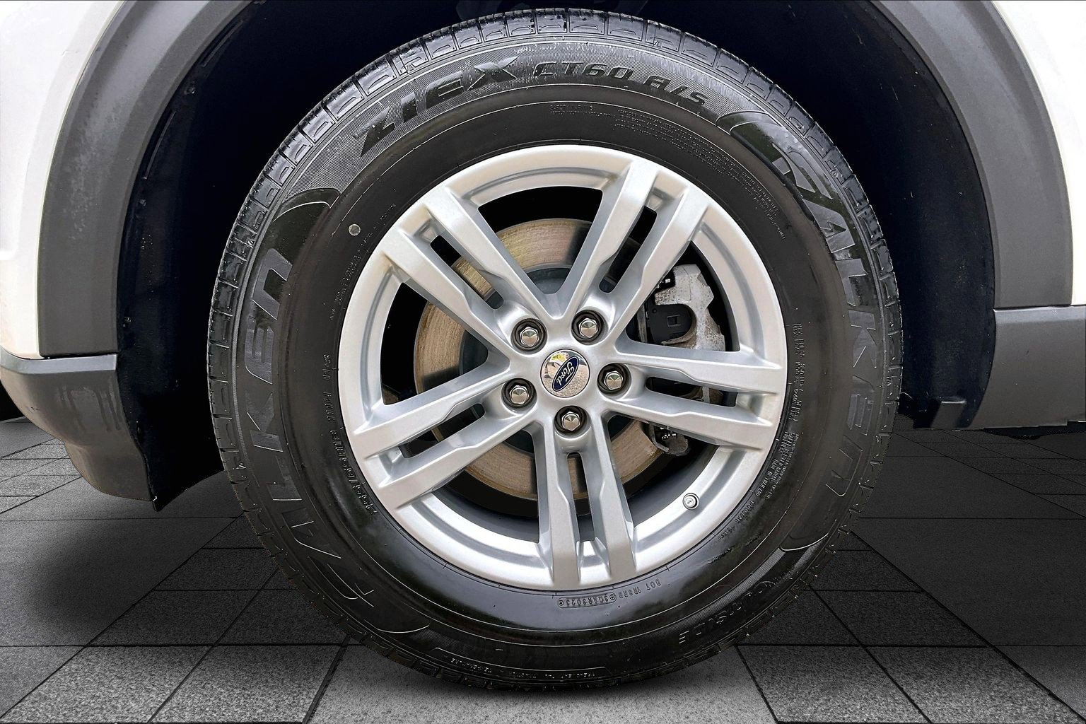 Certified 2021 Ford Explorer XLT AWD/4WD image 8
