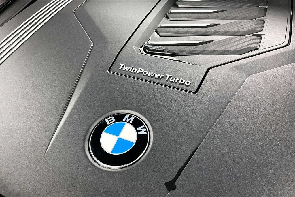 Used 2023 BMW X5 xDrive40i AWD/4WD image 34