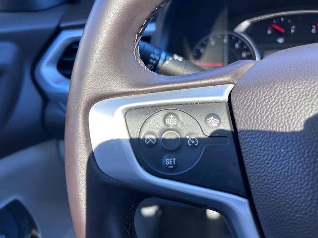 Used 2023 GMC Acadia SLT w/ LPO, Floor Liner Package image 16