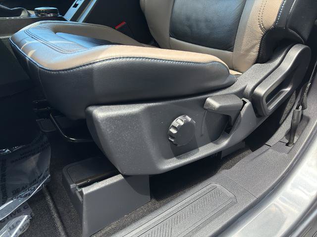 Certified 2023 Ford Bronco Wildtrak AWD/4WD image 16