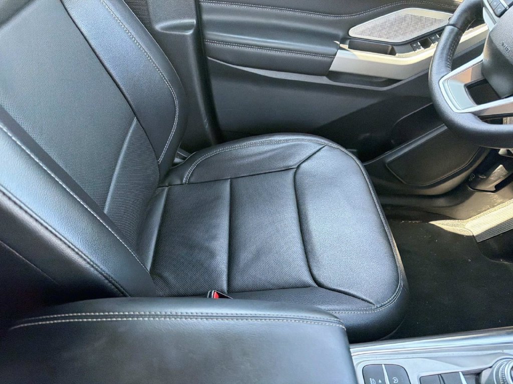 Certified 2023 Ford Explorer Limited w/ Limited Technology Package RWD image 14