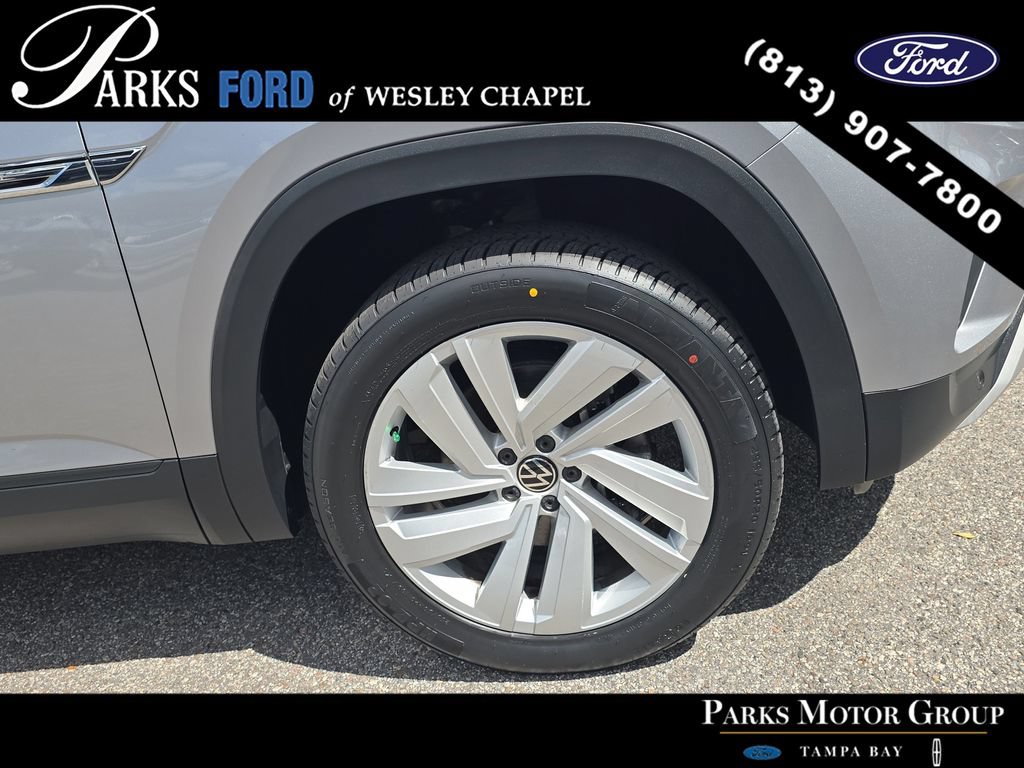 Used 2020 Volkswagen Atlas Cross Sport SE w/ Towing Package AWD/4WD image 32