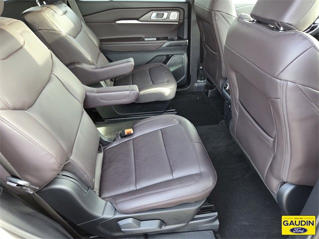 Certified 2026 Ford Explorer Platinum image 15