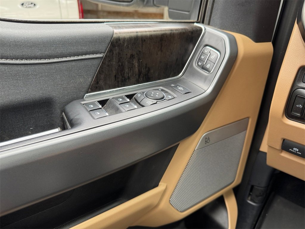 Certified 2024 Ford F350 Lariat w/ Lariat Ultimate Package image 17