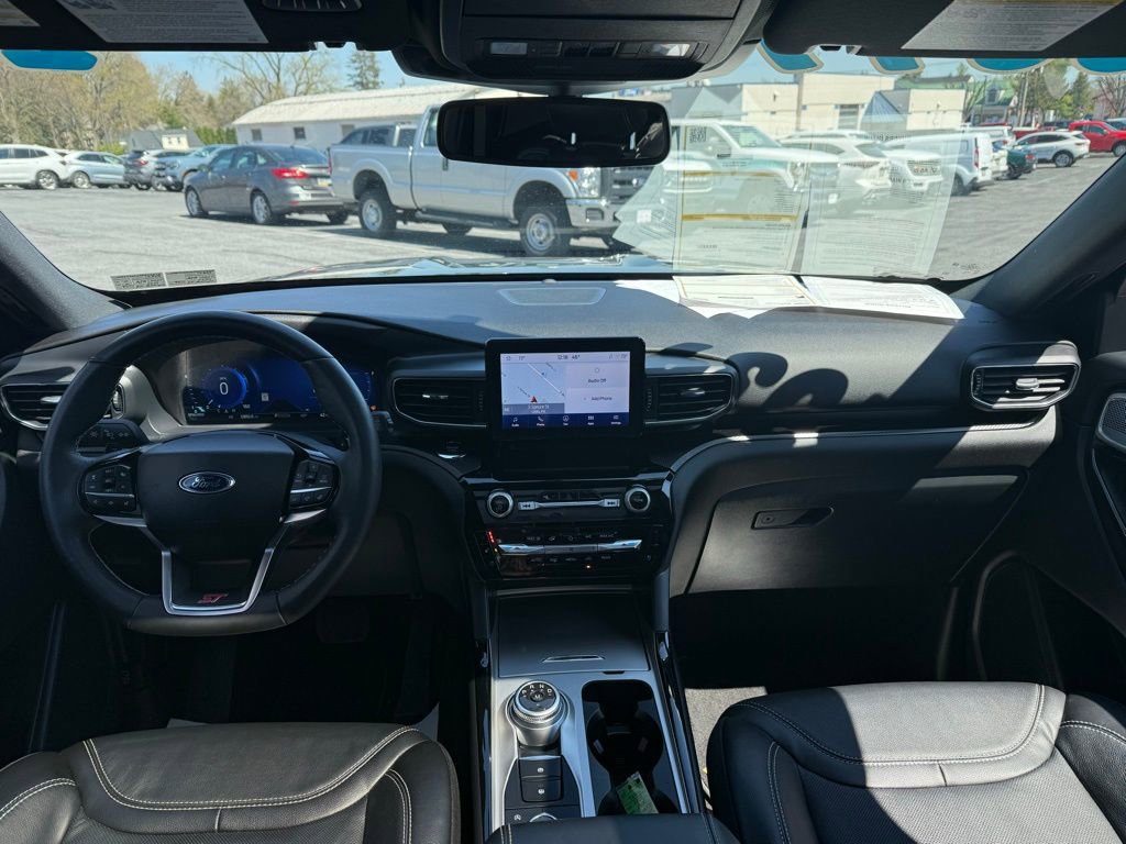 Certified 2024 Ford Explorer ST w/ Equipment Group 401A image 15