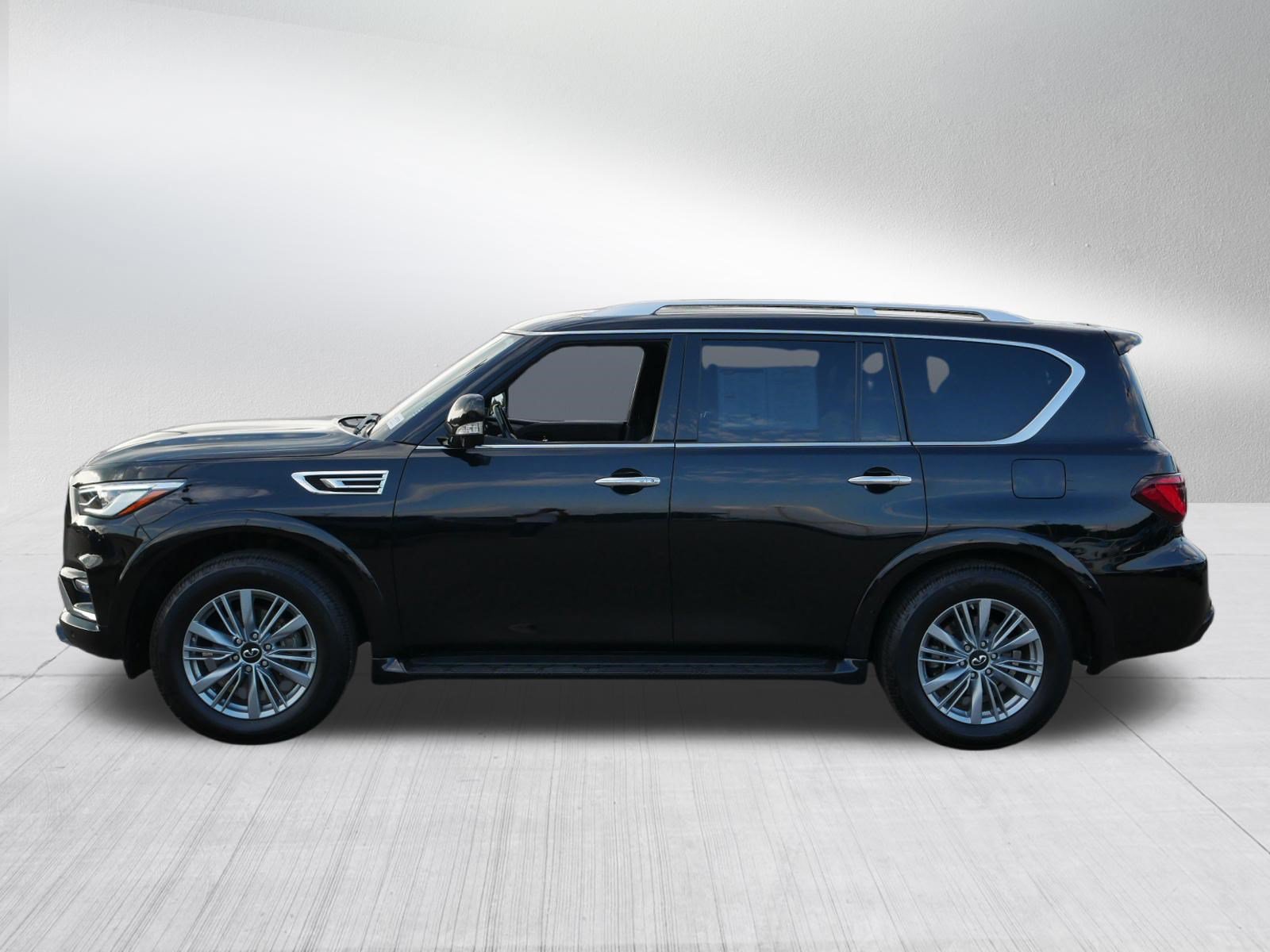Used 2023 INFINITI QX80 Luxe AWD/4WD image 4