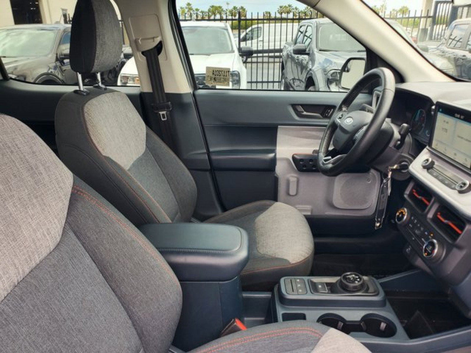 Certified 2022 Ford Maverick XLT w/ XLT Luxury Package FWD image 33