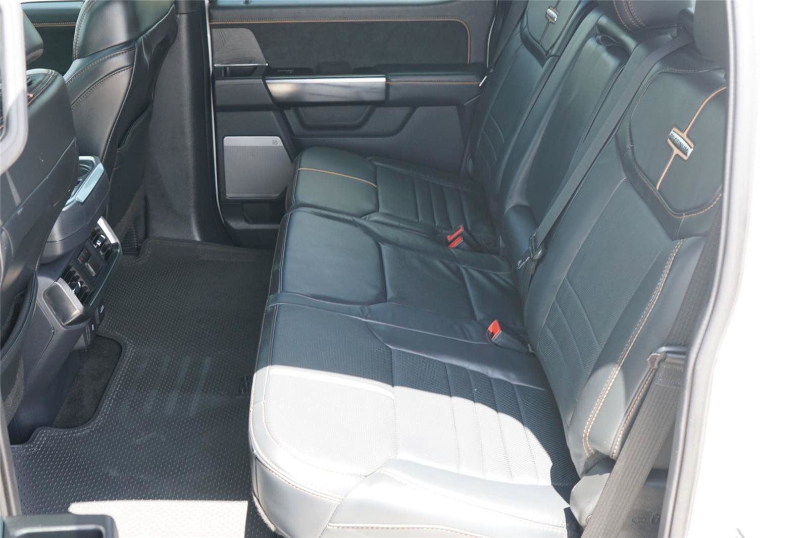 Certified 2022 Ford F150 Platinum w/ FX4 Off-Road Package AWD/4WD image 23