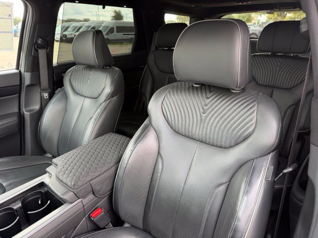 Used 2024 Hyundai Palisade Calligraphy AWD/4WD image 14