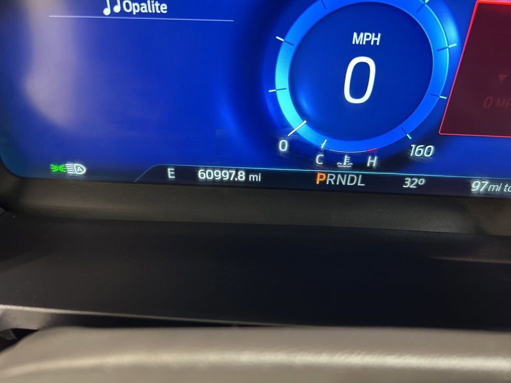 Certified 2023 Ford Explorer Platinum w/ Premium Technology Package image 18