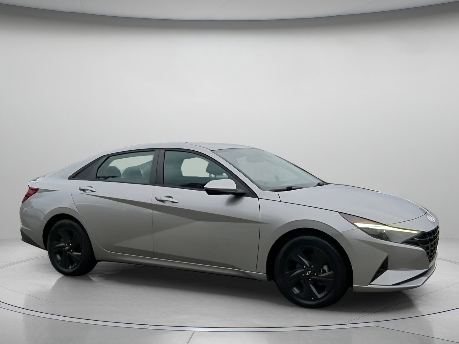 Used 2023 Hyundai Elantra SEL w/ Cargo Package image 30