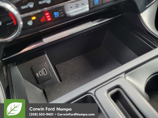 Certified 2025 Ford F150 Lariat AWD/4WD image 30