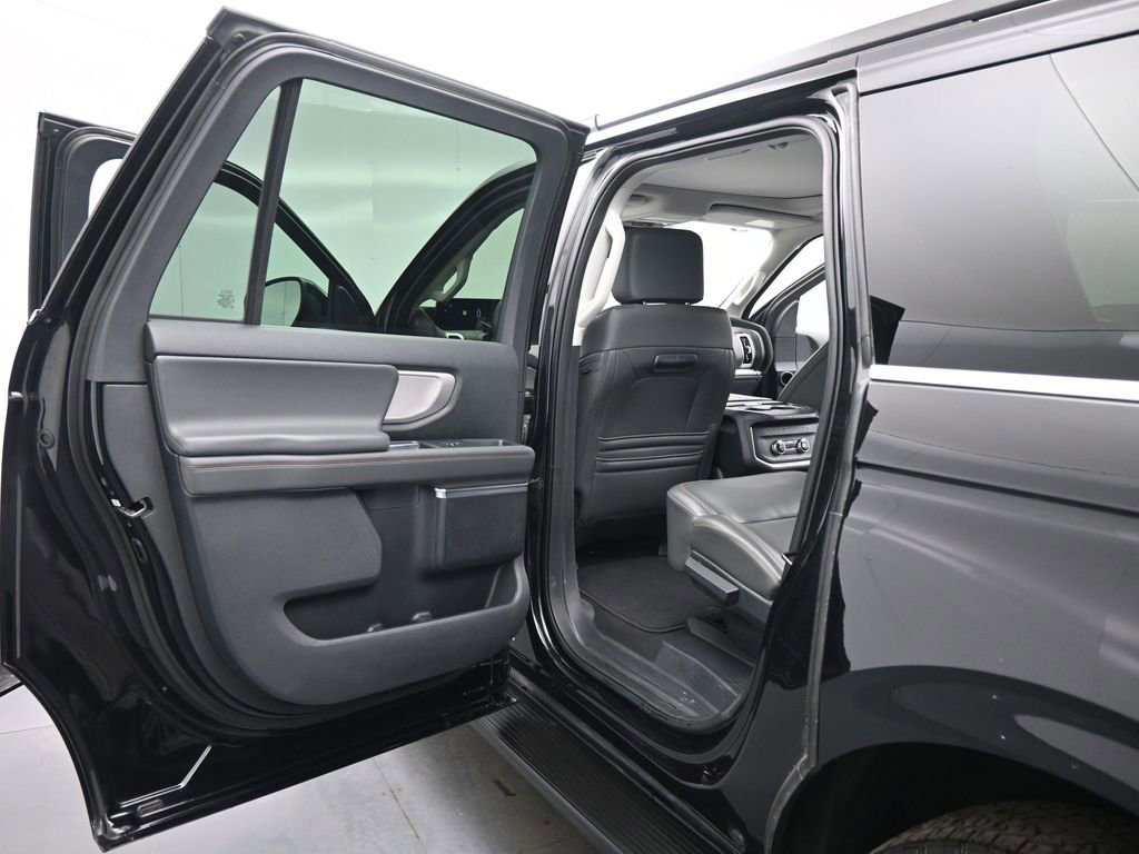 Certified 2025 Ford Expedition Max Active image 15