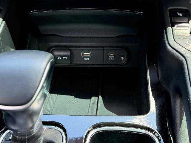 Used 2025 Kia Telluride SX Prestige AWD/4WD image 18
