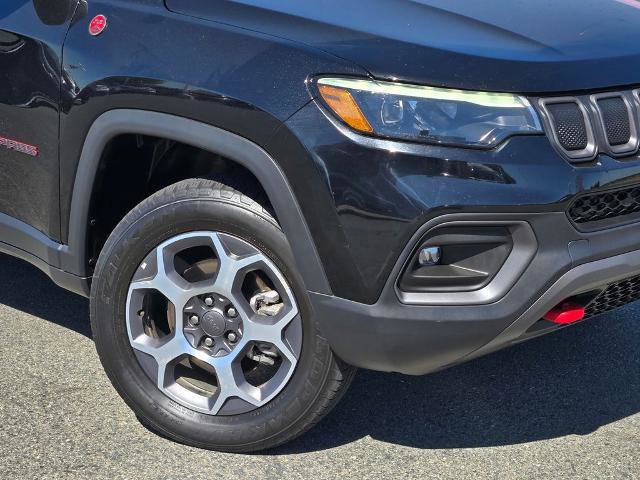 Used 2022 Jeep Compass Trailhawk w/ Trailhawk Elite Group image 9