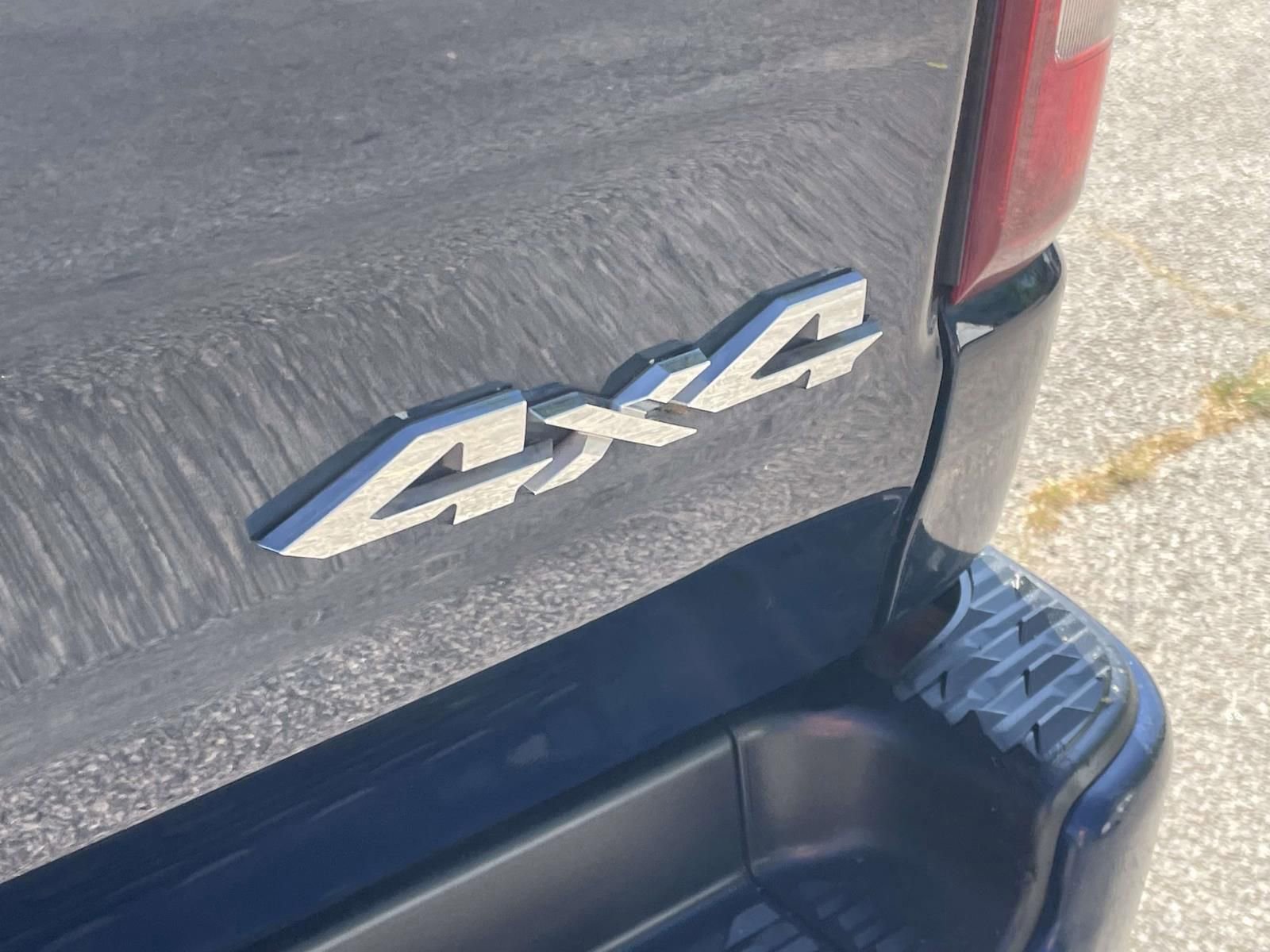 Used 2020 RAM 1500 Laramie image 10