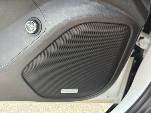 Used 2021 GMC Acadia SLT image 24