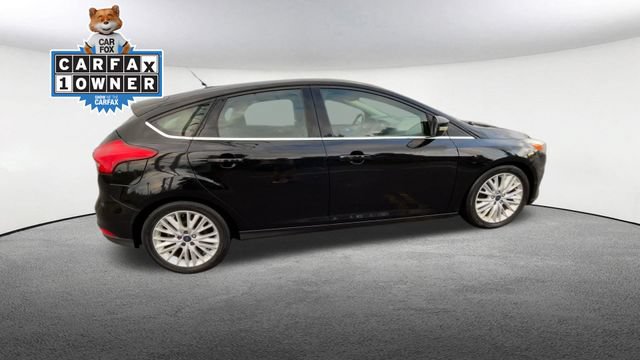 Certified 2018 Ford Focus Titanium FWD image 10