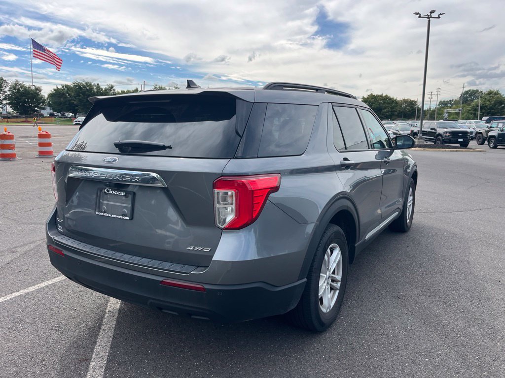 Certified 2023 Ford Explorer XLT AWD/4WD image 4