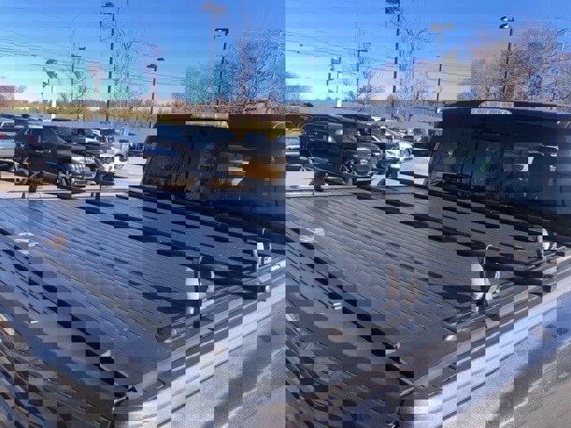 Certified 2018 Ford F150 Raptor w/ Equipment Group 802A Luxury image 6