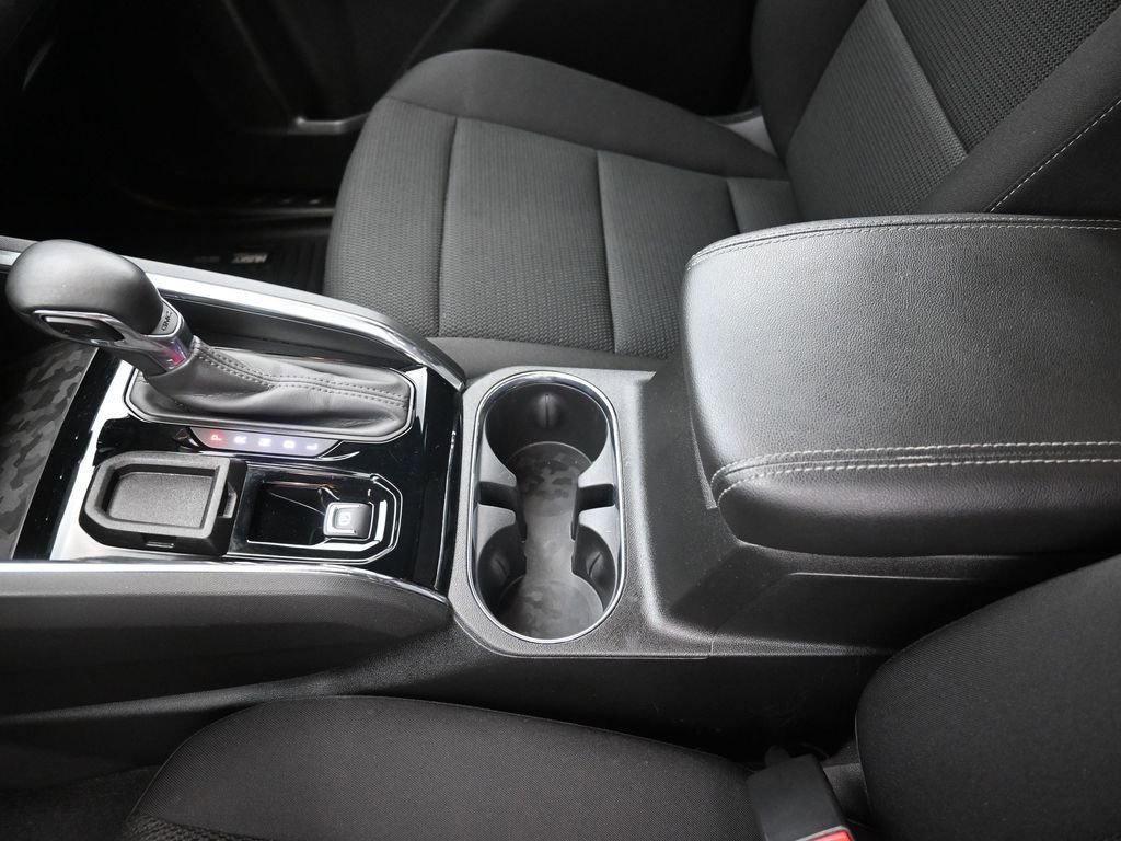 Used 2023 GMC Canyon Elevation w/ Convenience Package RWD image 19